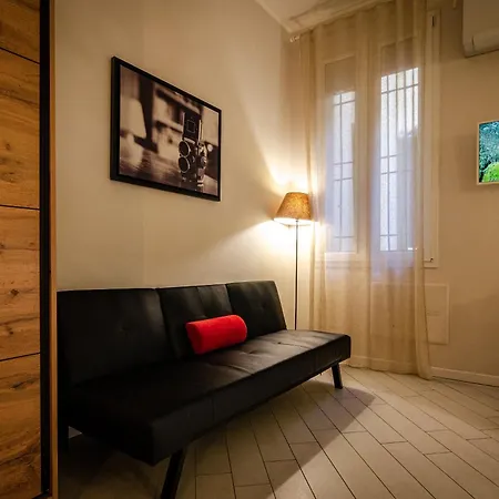 Castiglione Suite, Elegante E Silenzioso 볼로냐