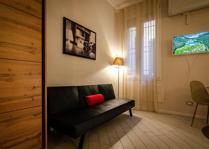Castiglione Suite, Elegante E Silenzioso בולוניה